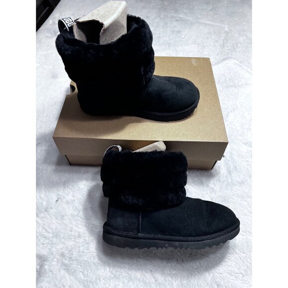 UGG fluff mini quilted black bootie kids size 3 - Picture 1 of 7